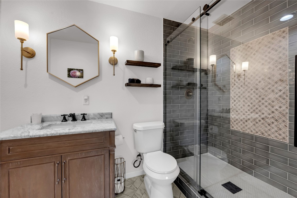 5898 River Oaks Drive , Kingsland, TX, 78639 | 2273581 | Realty Texas LLC