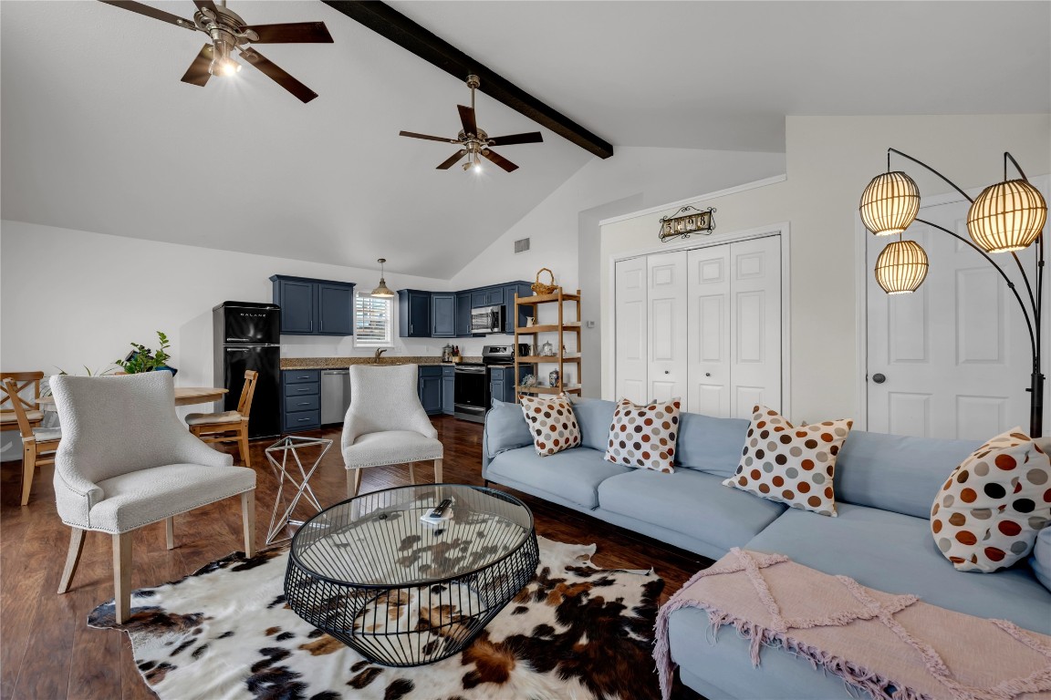 5898 River Oaks Drive , Kingsland, TX, 78639 | 2273581 | Realty Texas LLC
