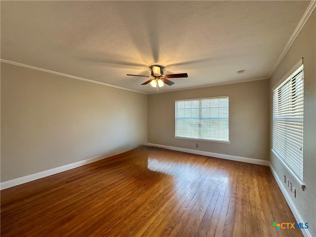 708 Chicago Street , San Marcos, TX, 78666 | 574657 | Realty Texas LLC