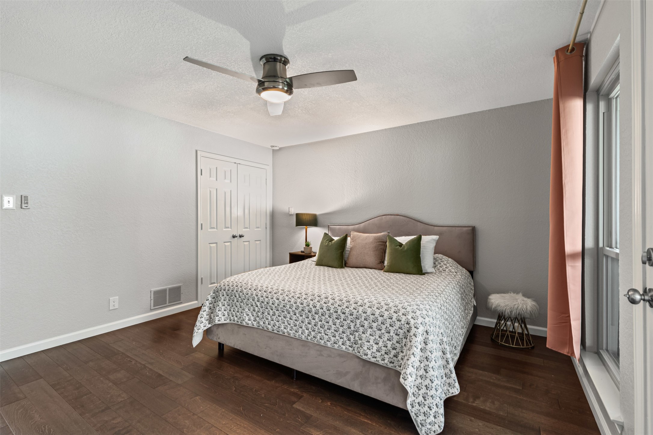 11116 Manorview Circle , Dallas, TX, 75228 | 20881135 | Realty Texas LLC