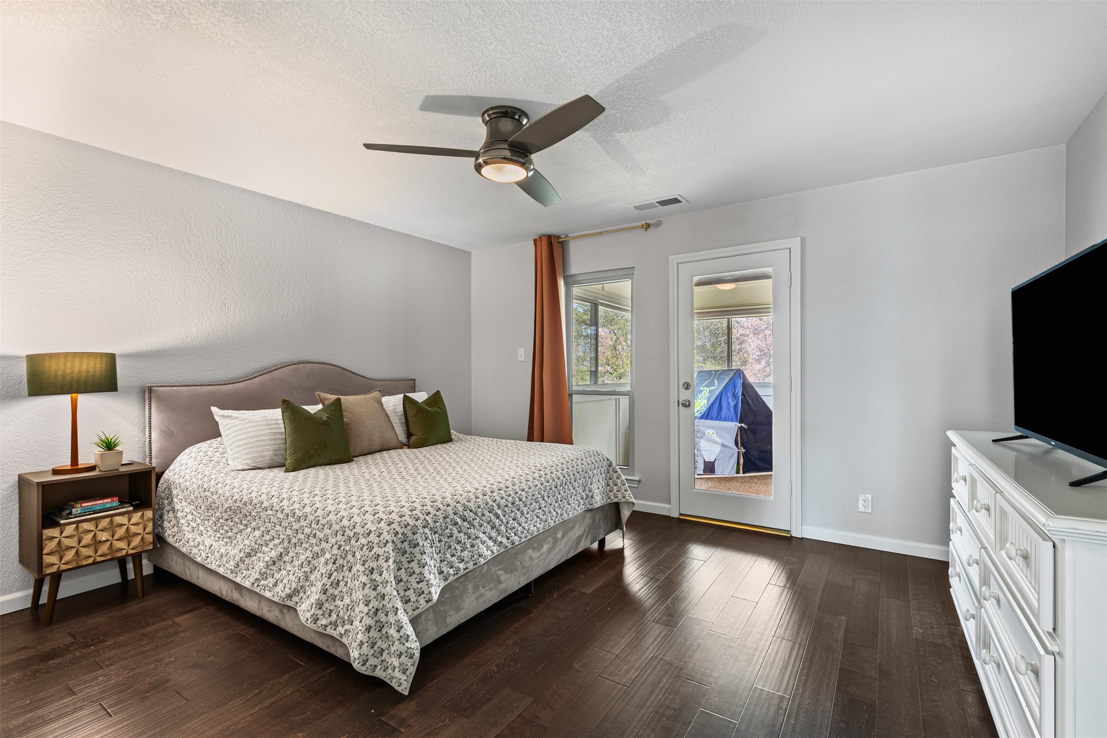 11116 Manorview Circle , Dallas, TX, 75228 | 20881135 | Realty Texas LLC