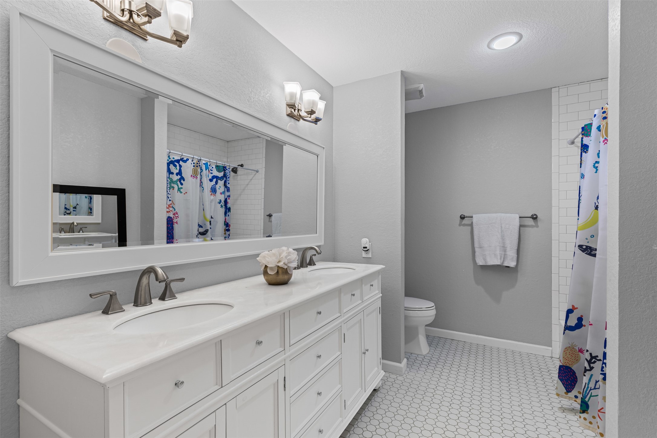 11116 Manorview Circle , Dallas, TX, 75228 | 20881135 | Realty Texas LLC