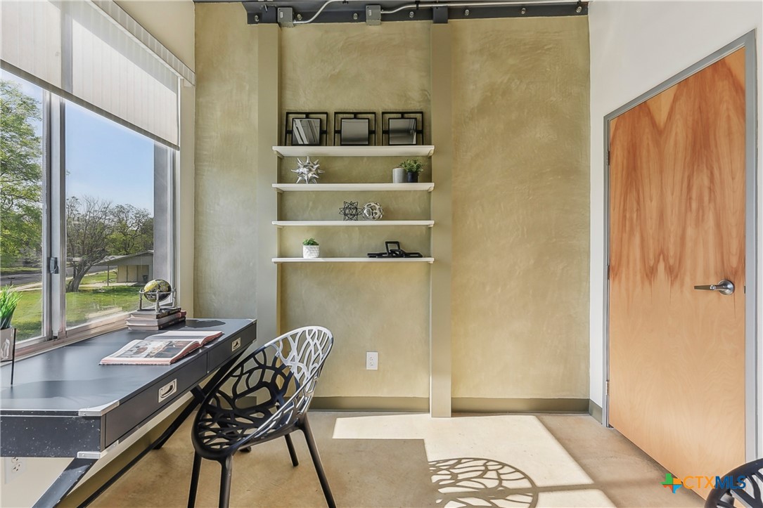 4801 S Congress Avenue Q5 , Austin, TX, 78745 | 574113 | Realty Texas LLC