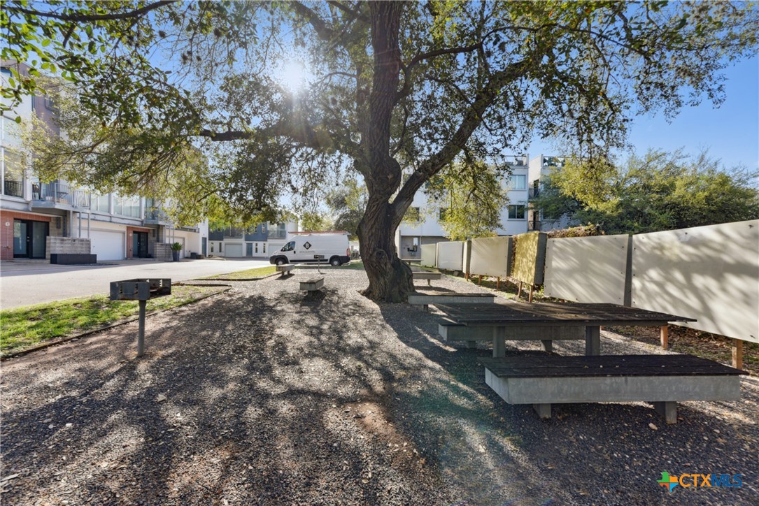 4801 S Congress Avenue Q5 , Austin, TX, 78745 | 574113 | Realty Texas LLC