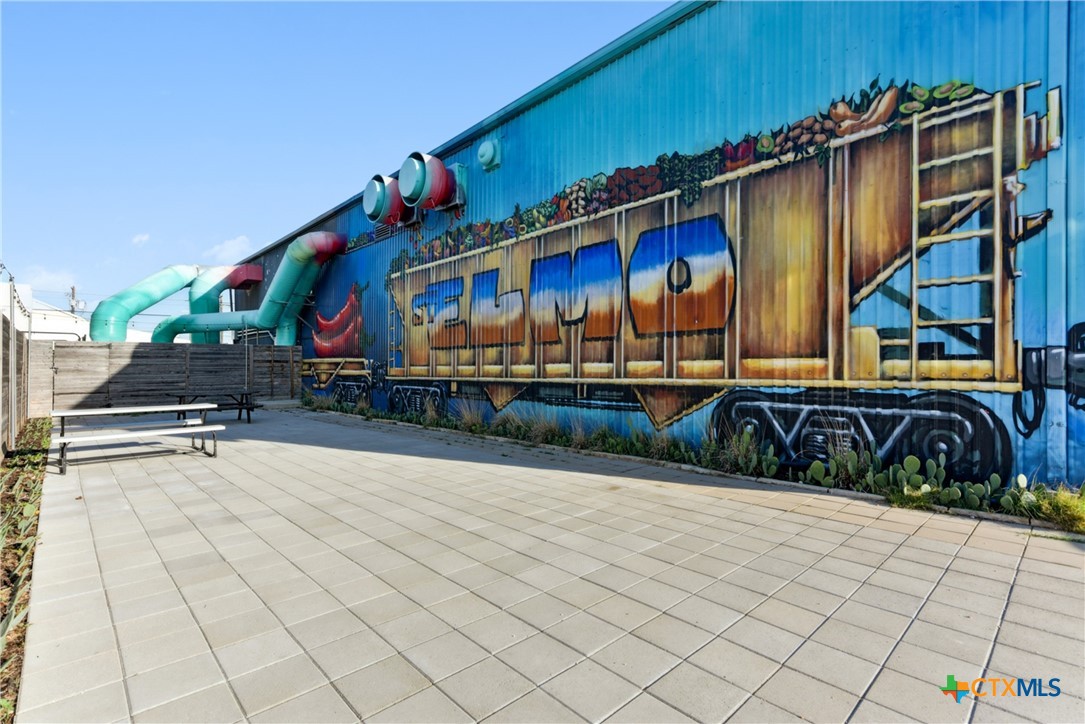 4801 S Congress Avenue Q5 , Austin, TX, 78745 | 574113 | Realty Texas LLC