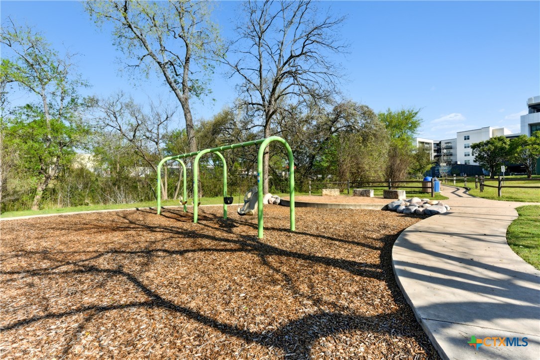 4801 S Congress Avenue Q5 , Austin, TX, 78745 | 574113 | Realty Texas LLC
