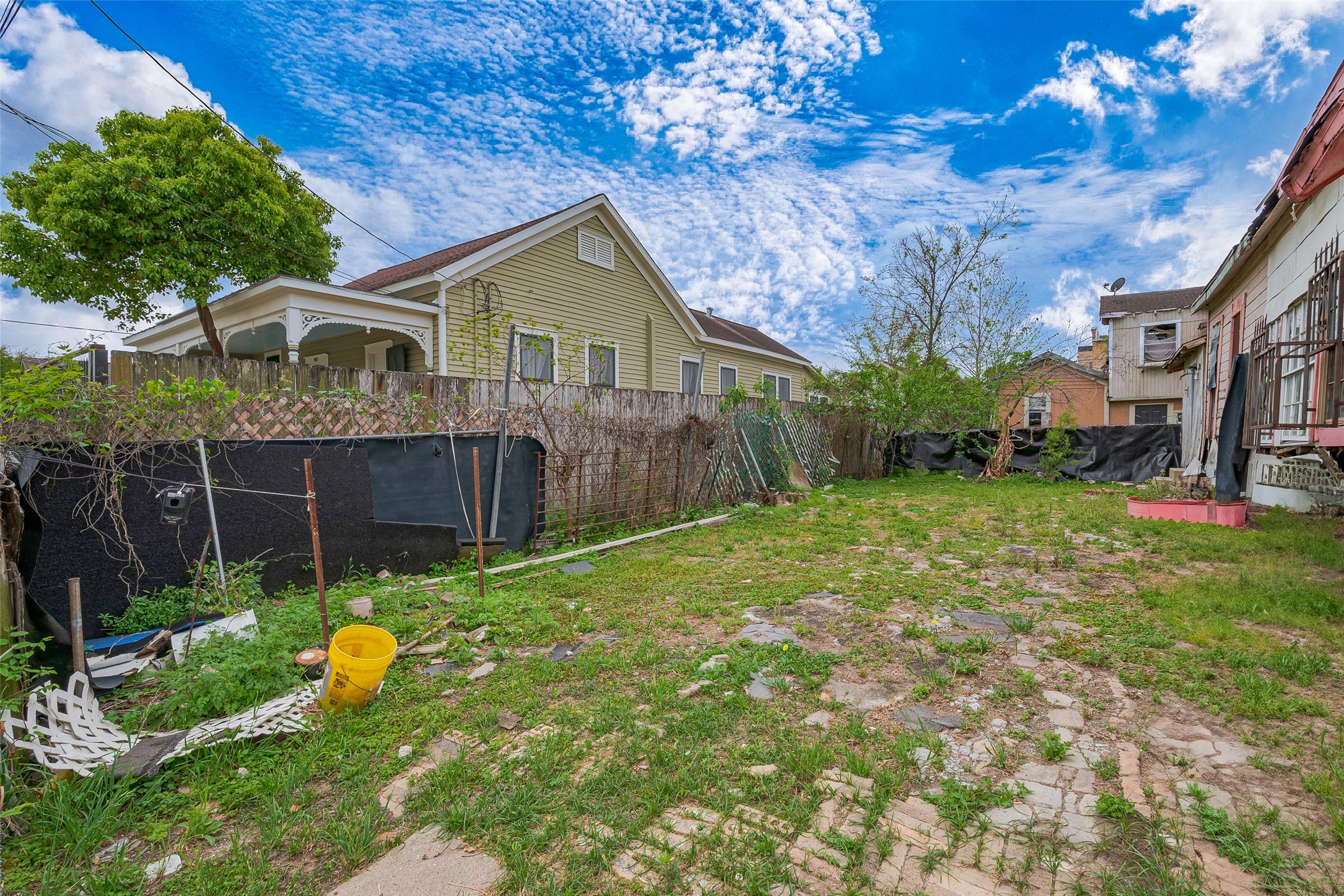 2019 Elysian Street , Houston, TX, 77026 | 51076222 | Realty Texas LLC
