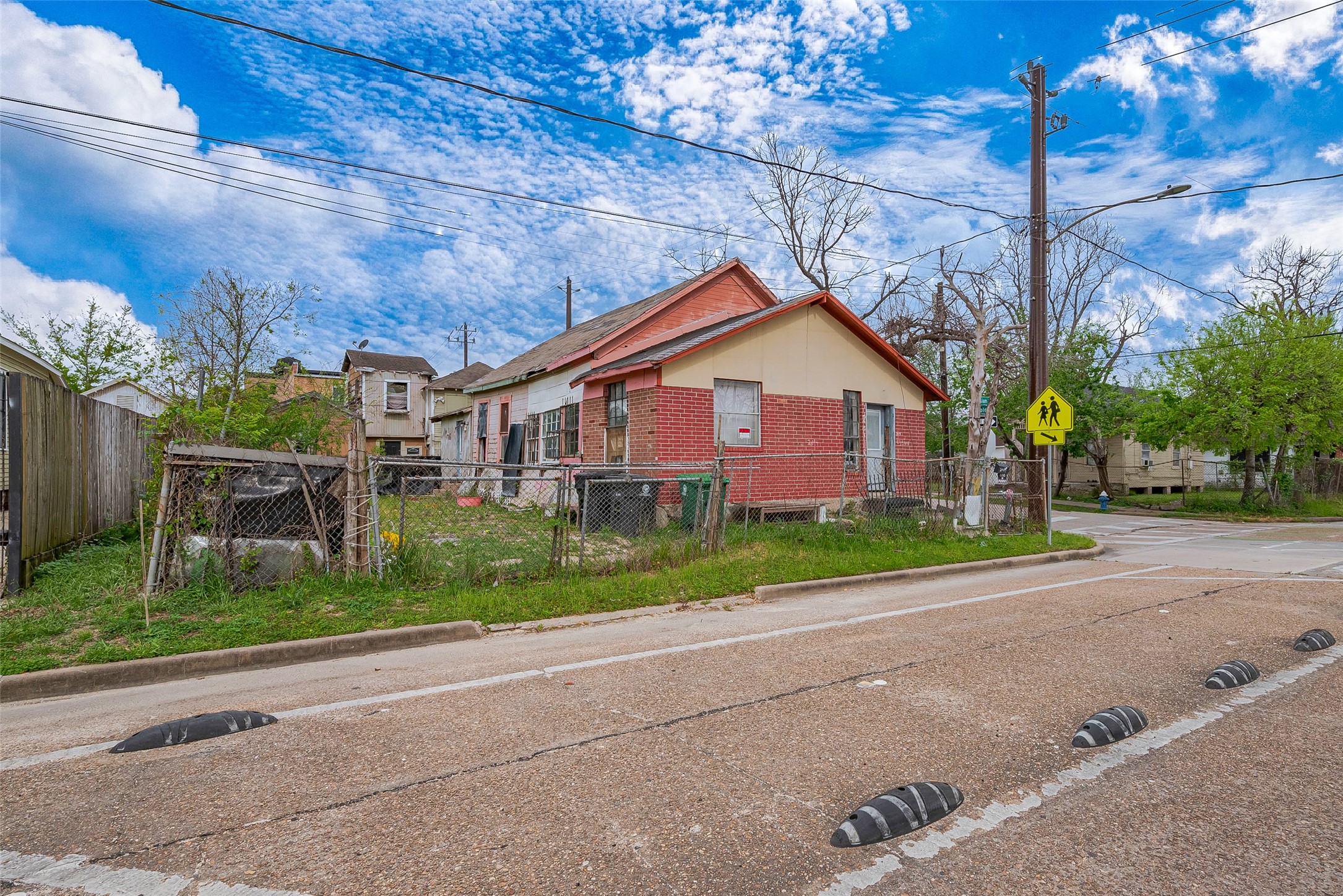 2019 Elysian Street , Houston, TX, 77026 | 51076222 | Realty Texas LLC