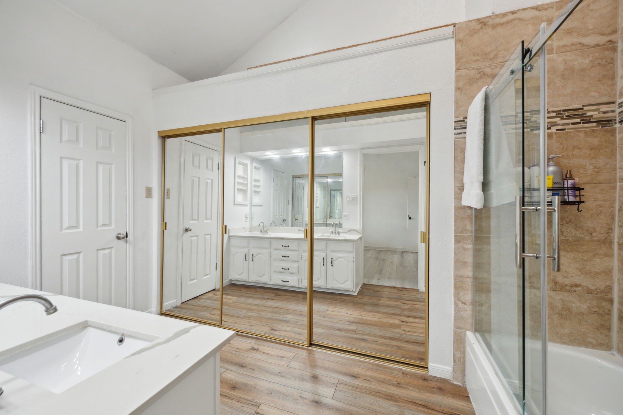 2419 Scorpius Drive , Garland, TX, 75044 | 20885227 | Realty Texas LLC
