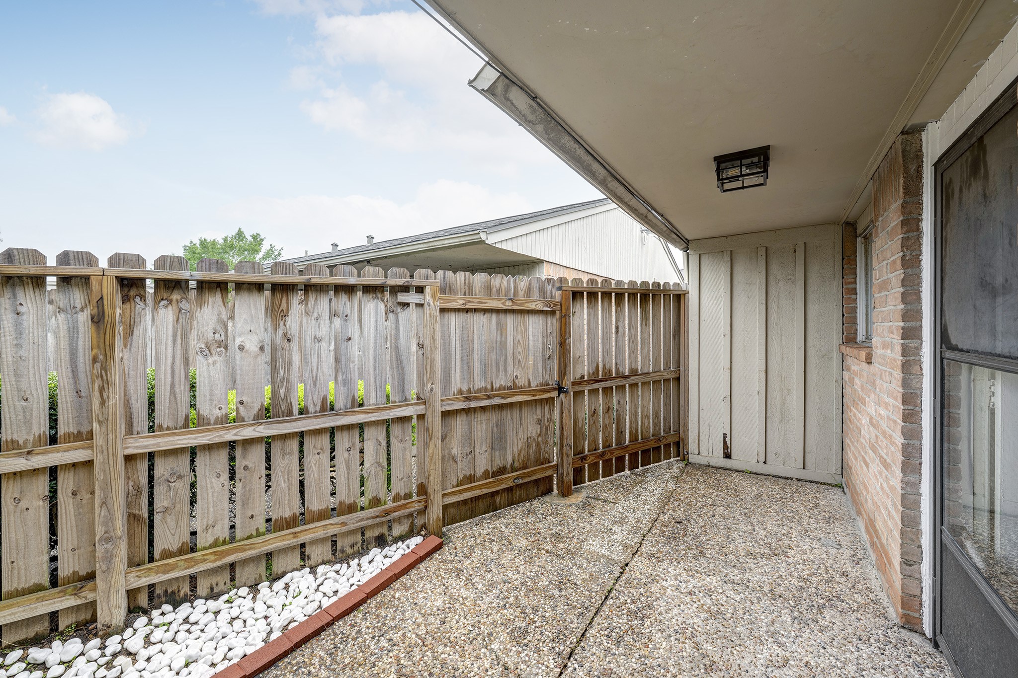 1529 Wirt Road 20 , Houston, TX, 77055 | 58313435 | Realty Texas LLC