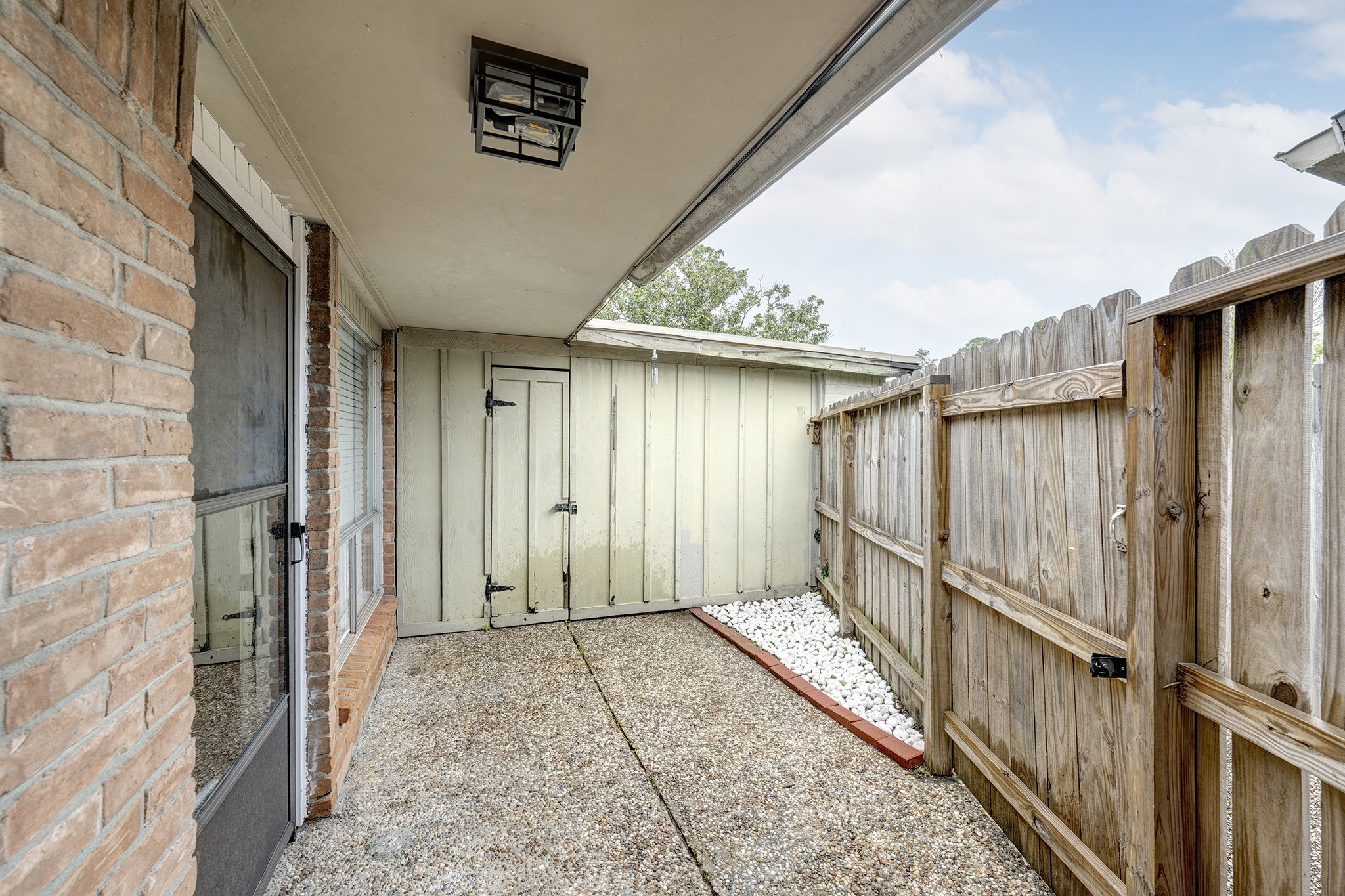 1529 Wirt Road 20 , Houston, TX, 77055 | 58313435 | Realty Texas LLC
