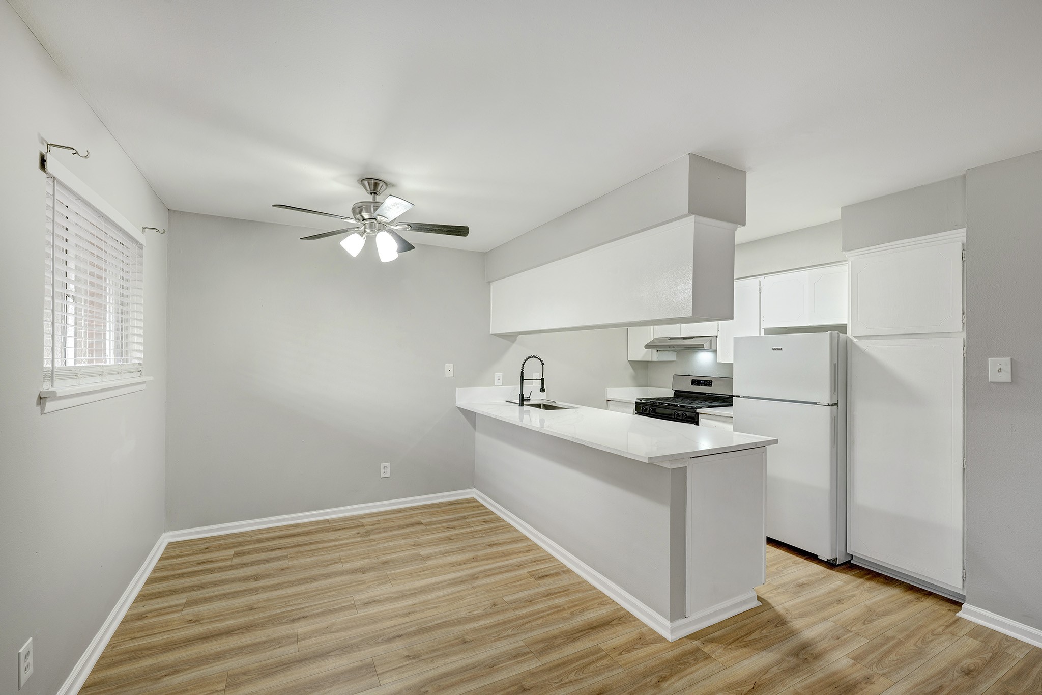 1529 Wirt Road 20 , Houston, TX, 77055 | 58313435 | Realty Texas LLC