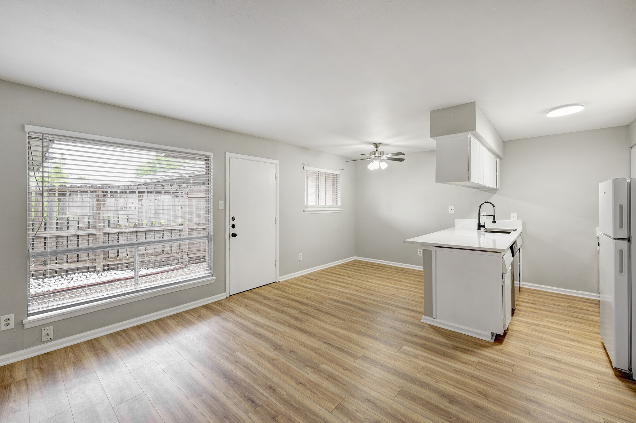 1529 Wirt Road 20 , Houston, TX, 77055 | 58313435 | Realty Texas LLC