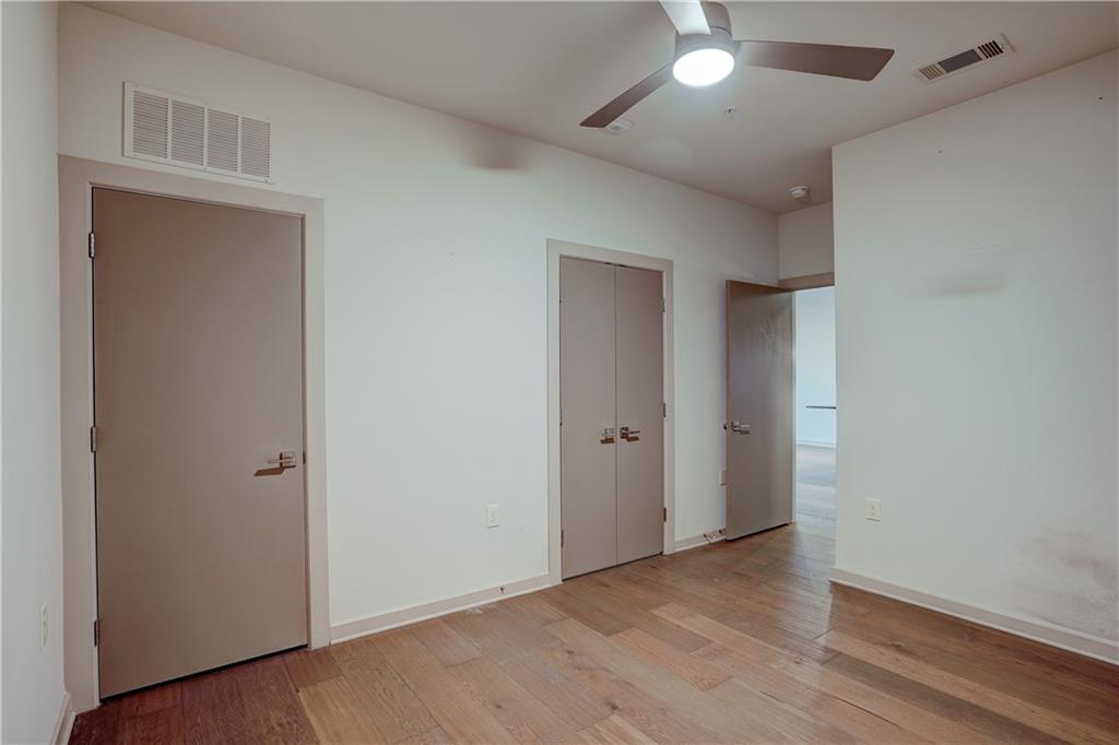 3600 S LAMAR Boulevard 307 , Austin, TX, 78704 | 2424797 | Realty Texas LLC