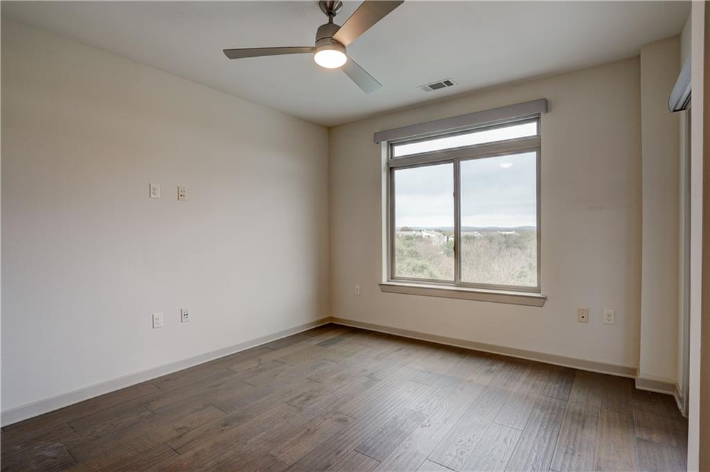 3600 S LAMAR Boulevard 307 , Austin, TX, 78704 | 2424797 | Realty Texas LLC