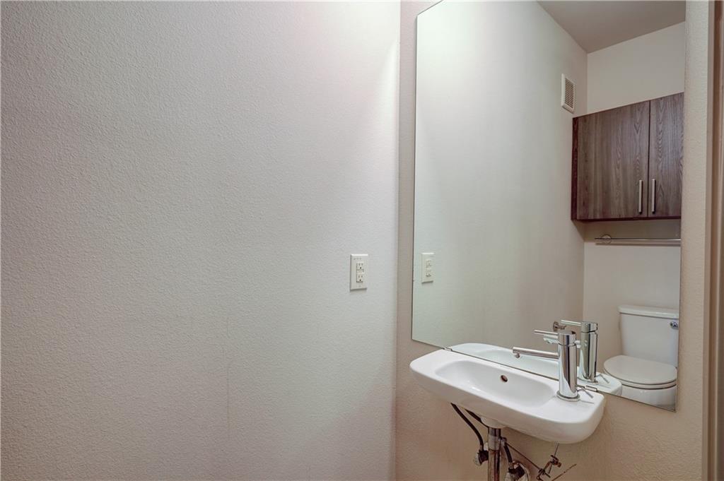 3600 S LAMAR Boulevard 307 , Austin, TX, 78704 | 2424797 | Realty Texas LLC