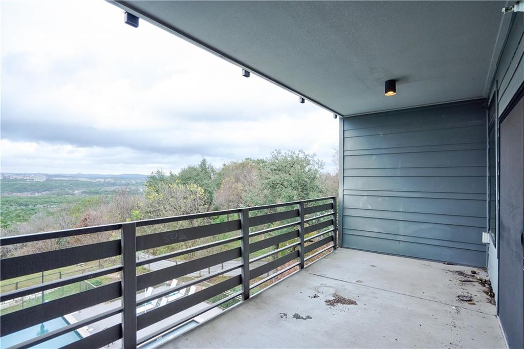 3600 S LAMAR Boulevard 307 , Austin, TX, 78704 | 2424797 | Realty Texas LLC