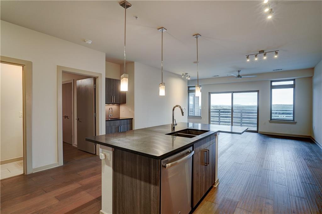 3600 S LAMAR Boulevard 307 , Austin, TX, 78704 | 2424797 | Realty Texas LLC