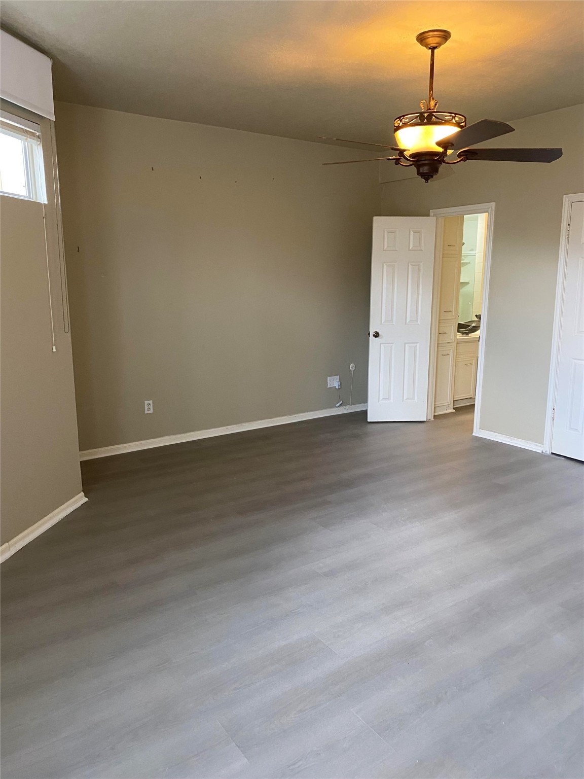 4315 Westheimer Road , Houston, TX, 77027 | 52912603 | Realty Texas LLC