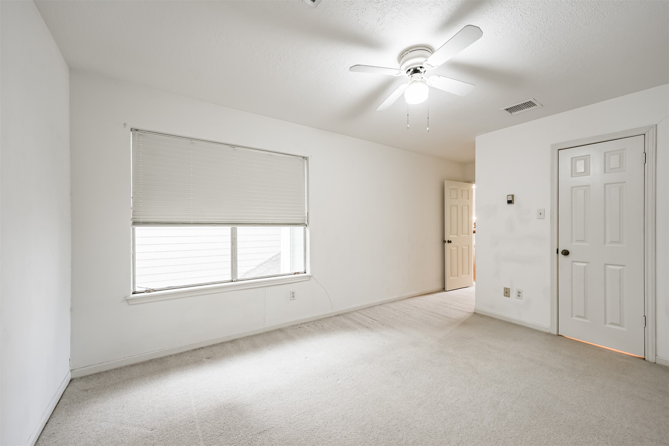 4315 Westheimer Road , Houston, TX, 77027 | 52912603 | Realty Texas LLC