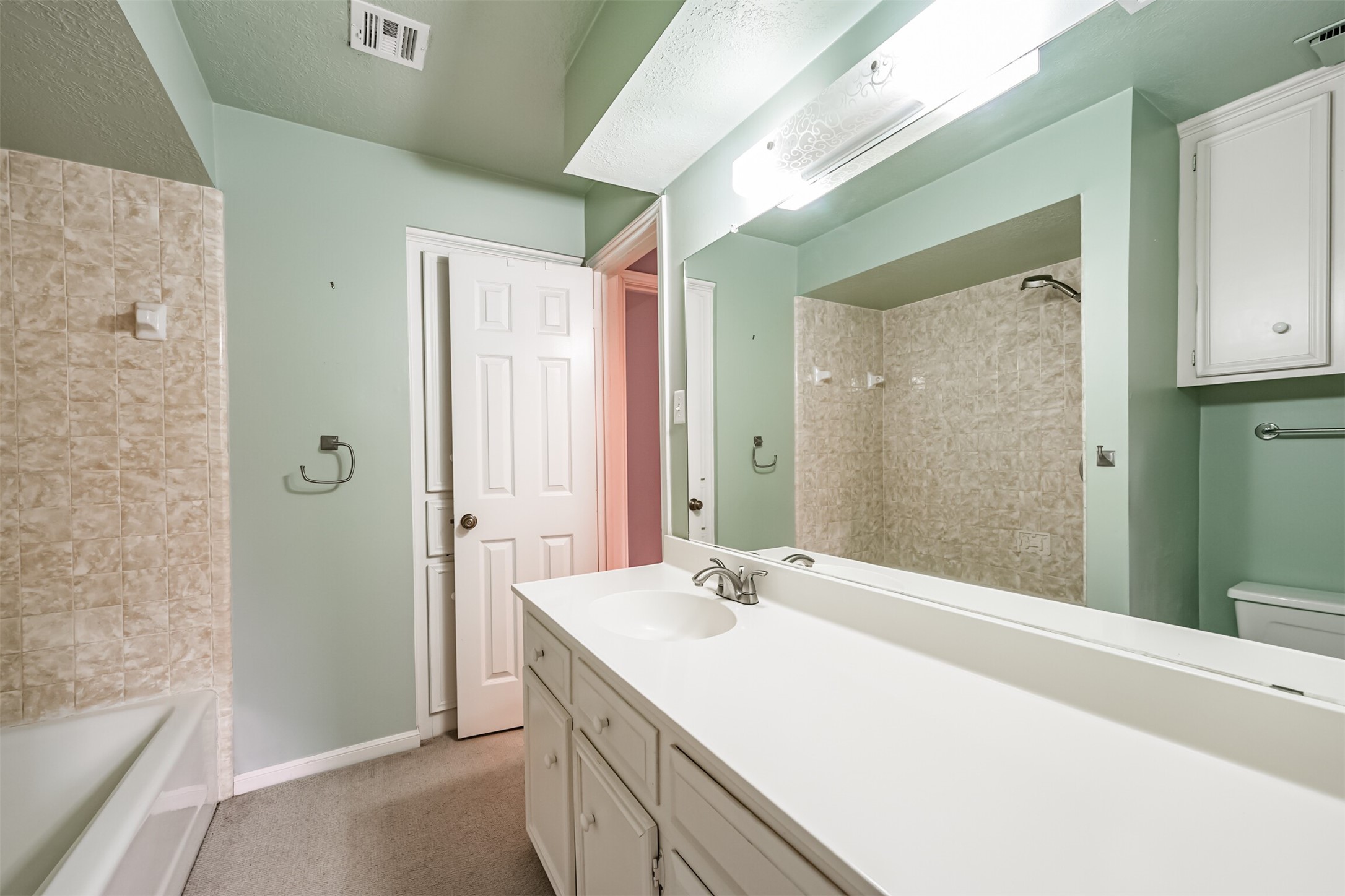 4315 Westheimer Road , Houston, TX, 77027 | 52912603 | Realty Texas LLC