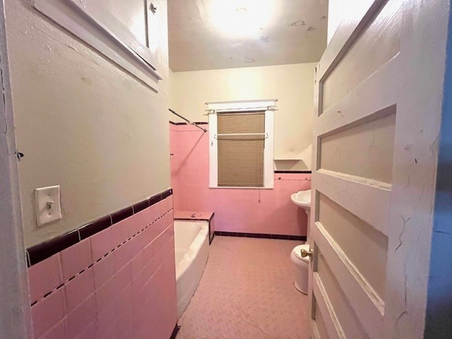 206 Hinton Street, Three Rivers, TX, 78071 | 456518 | Realty Texas LLC