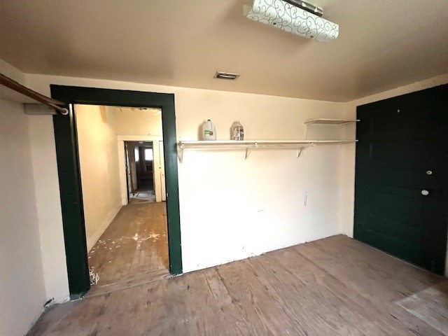 206 Hinton Street, Three Rivers, TX, 78071 | 456518 | Realty Texas LLC