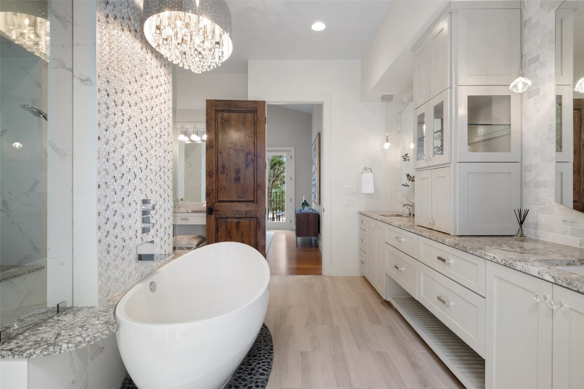 1717 Knights Chance Lane , Spicewood, TX, 78669 | 1669422 | Realty Texas LLC