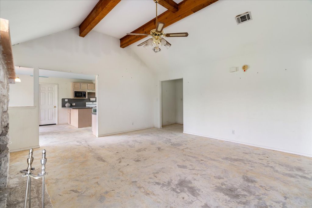 182 W Lake Front Drive , Cedar Creek, TX, 78612 | 4724904 | Realty Texas LLC