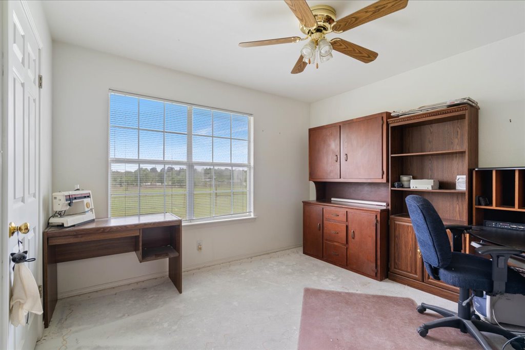 182 W Lake Front Drive , Cedar Creek, TX, 78612 | 4724904 | Realty Texas LLC