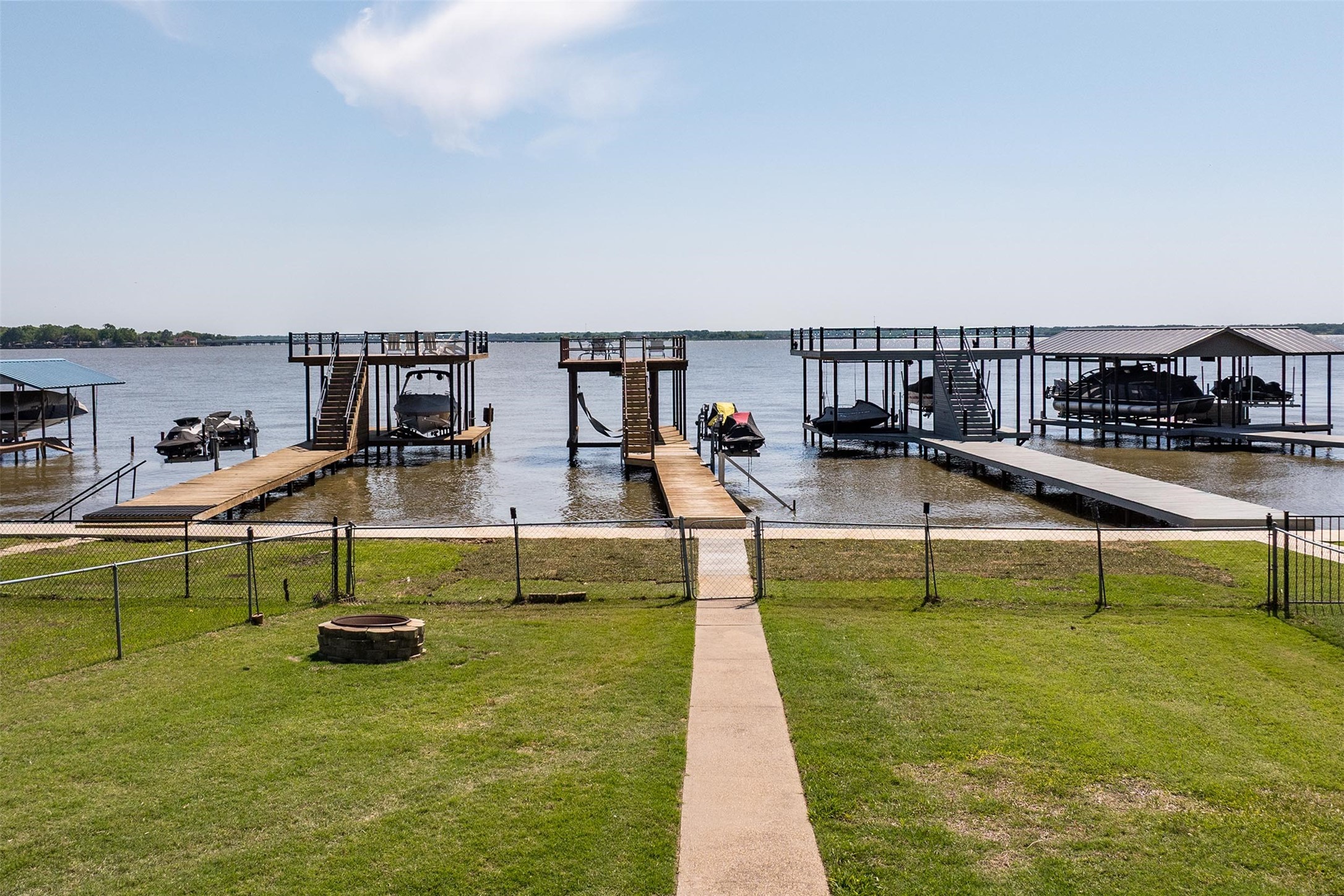 331 Bay Court , Gun Barrel City, TX, 75156 | 20885820 | Realty Texas LLC