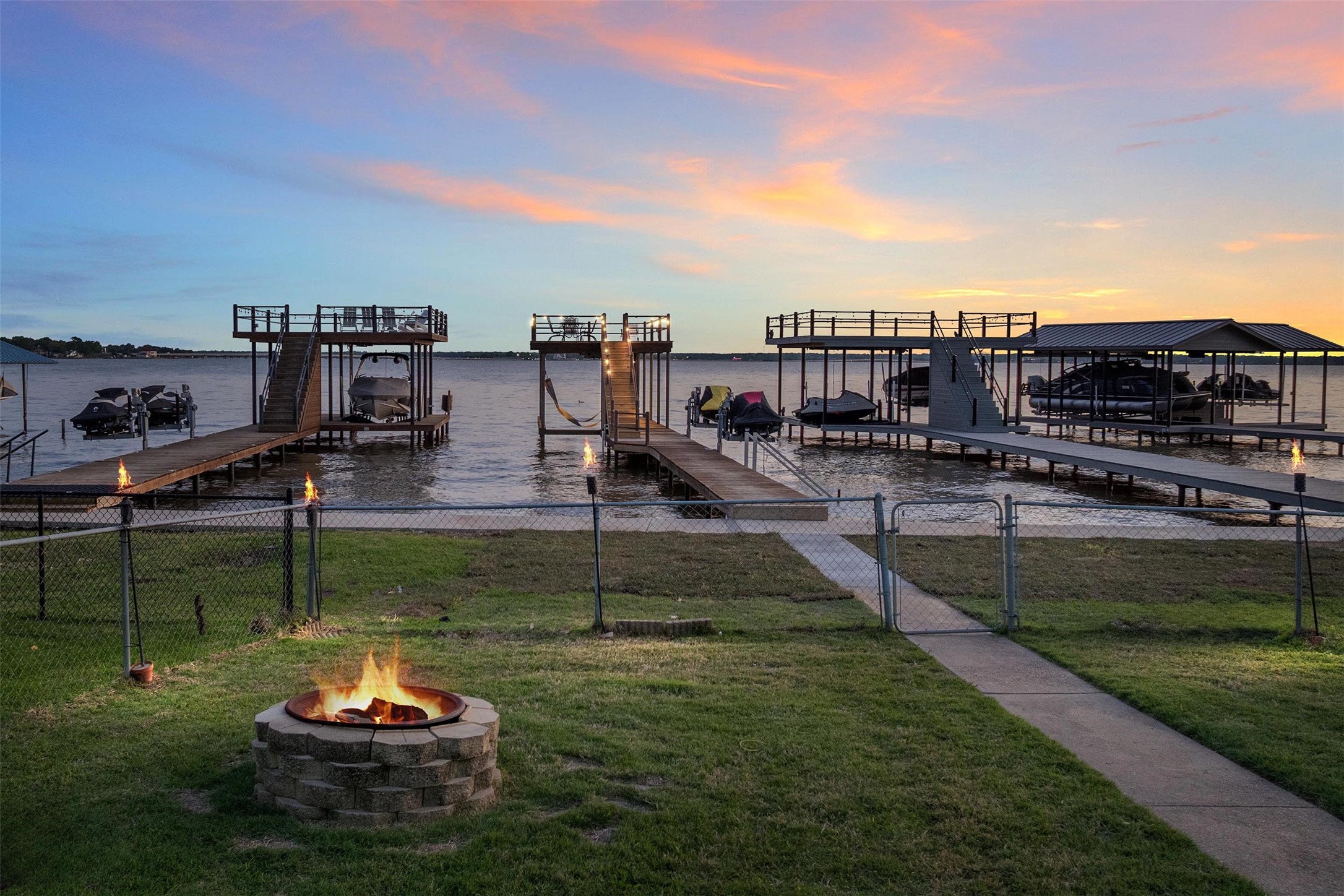 331 Bay Court , Gun Barrel City, TX, 75156 | 20885820 | Realty Texas LLC