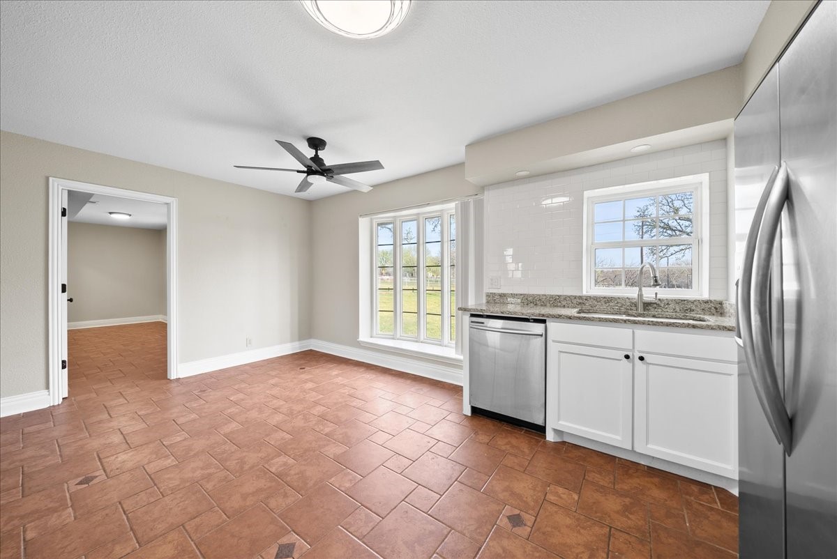 1284 E Jeter Road , Bartonville, TX, 76226 | 20886160 | Realty Texas LLC
