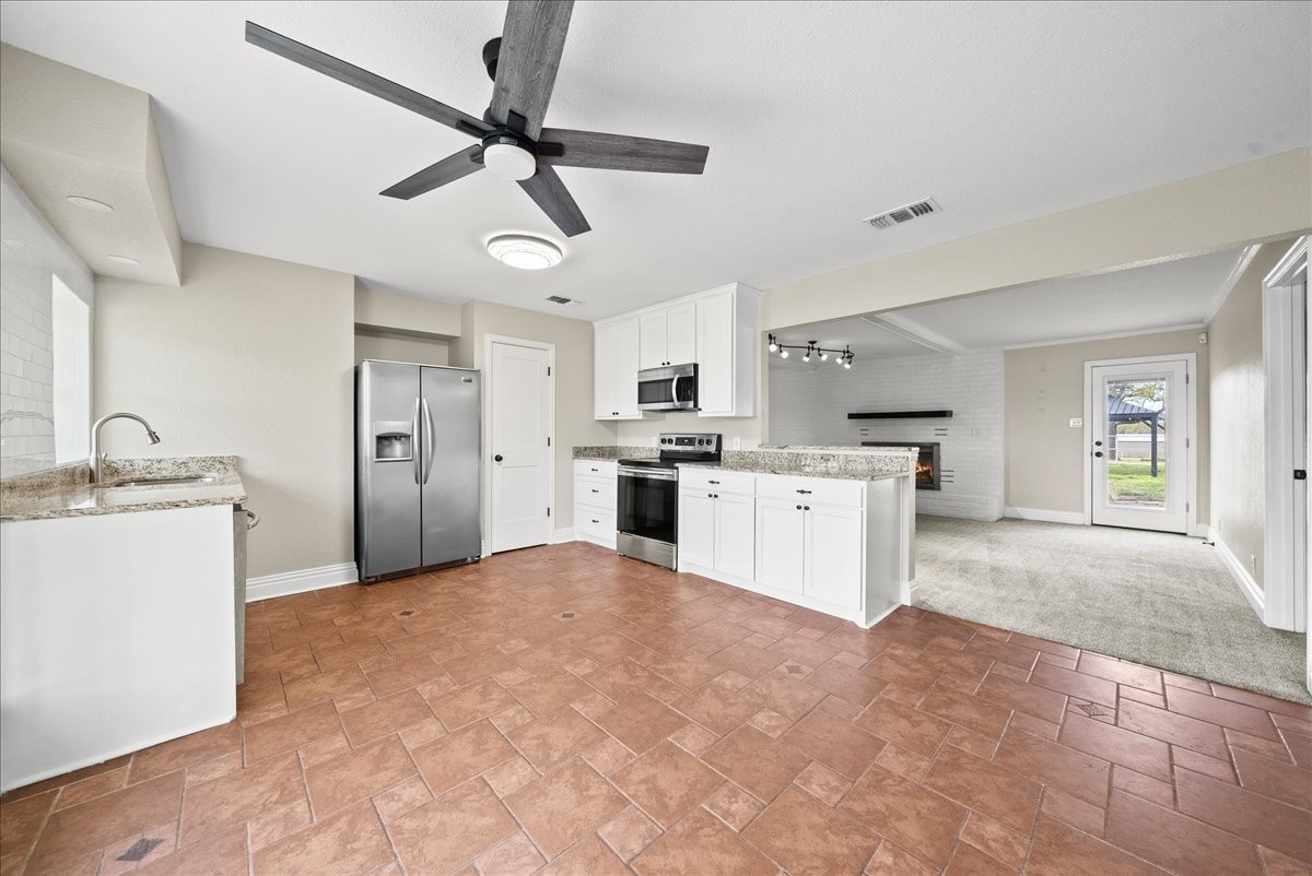 1284 E Jeter Road , Bartonville, TX, 76226 | 20886160 | Realty Texas LLC