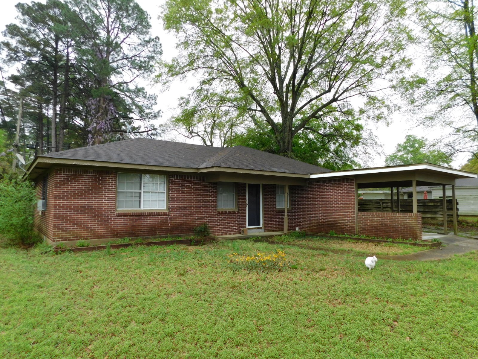 201 SE 3rd Street , Springhill, LA, 71075 | 20886237 | Realty Texas LLC
