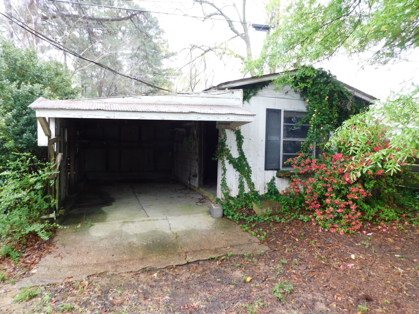 201 SE 3rd Street , Springhill, LA, 71075 | 20886237 | Realty Texas LLC