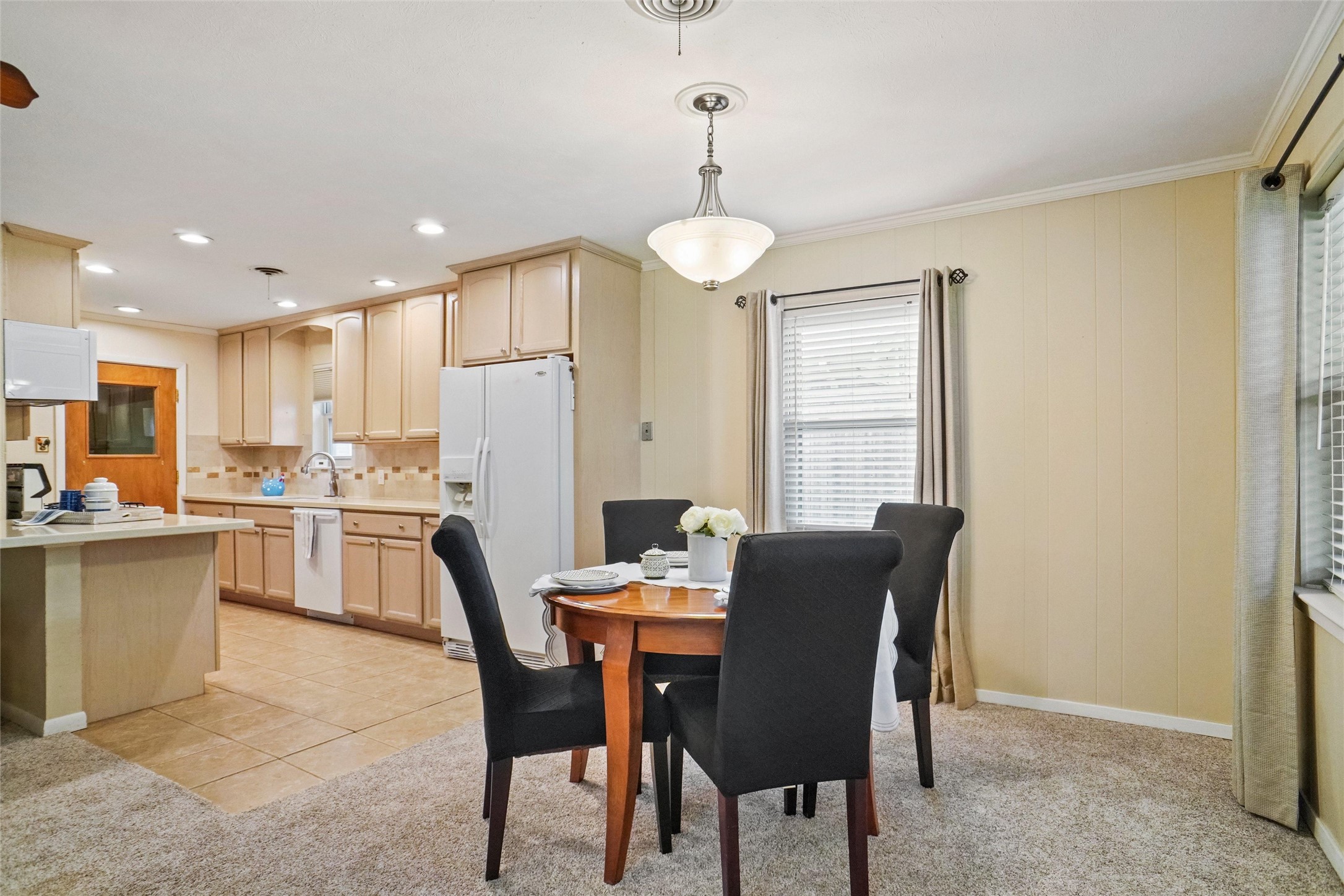505 Oakwood Drive , Euless, TX, 76040 | 20884809 | Realty Texas LLC