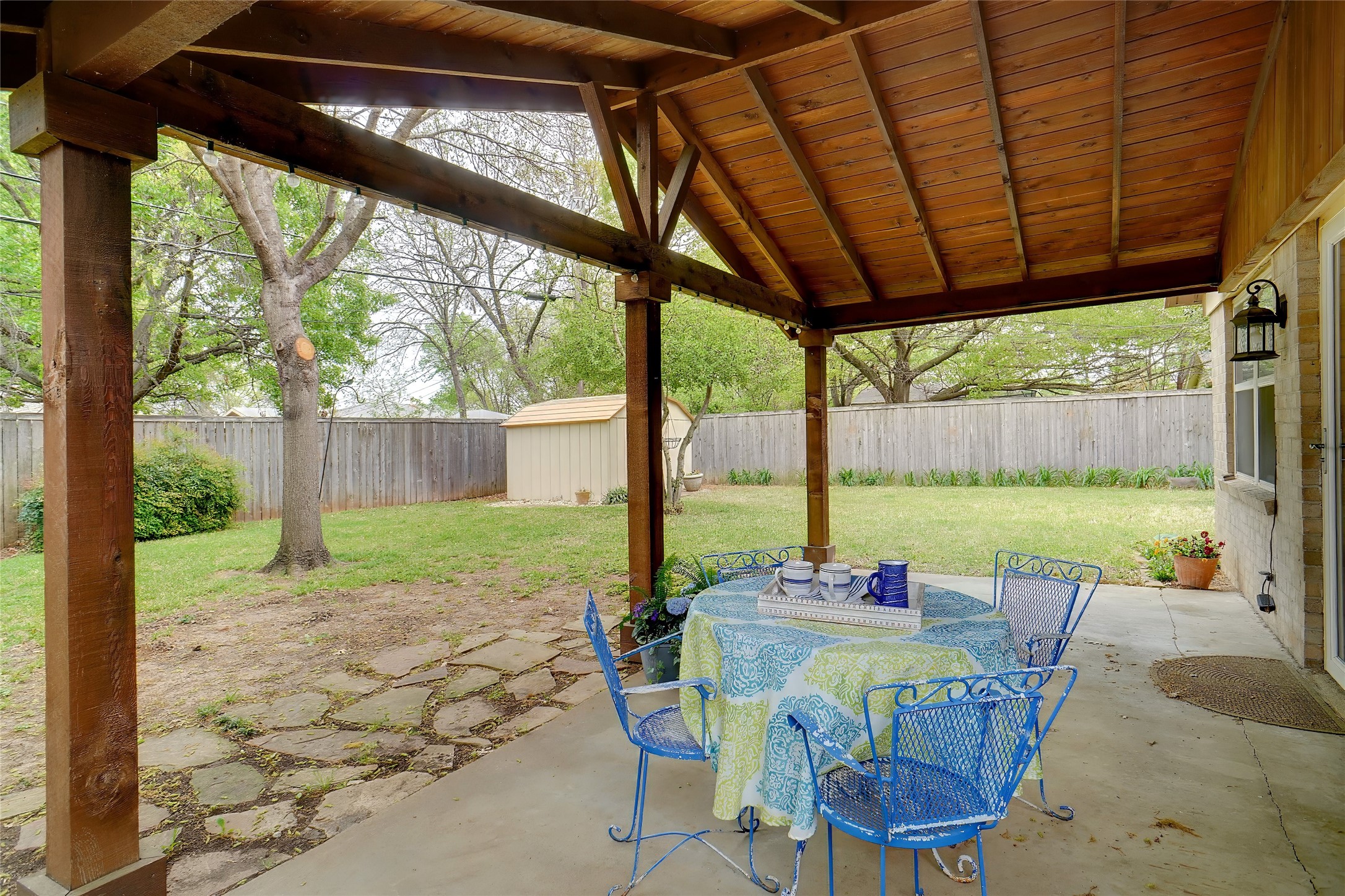 505 Oakwood Drive , Euless, TX, 76040 | 20884809 | Realty Texas LLC