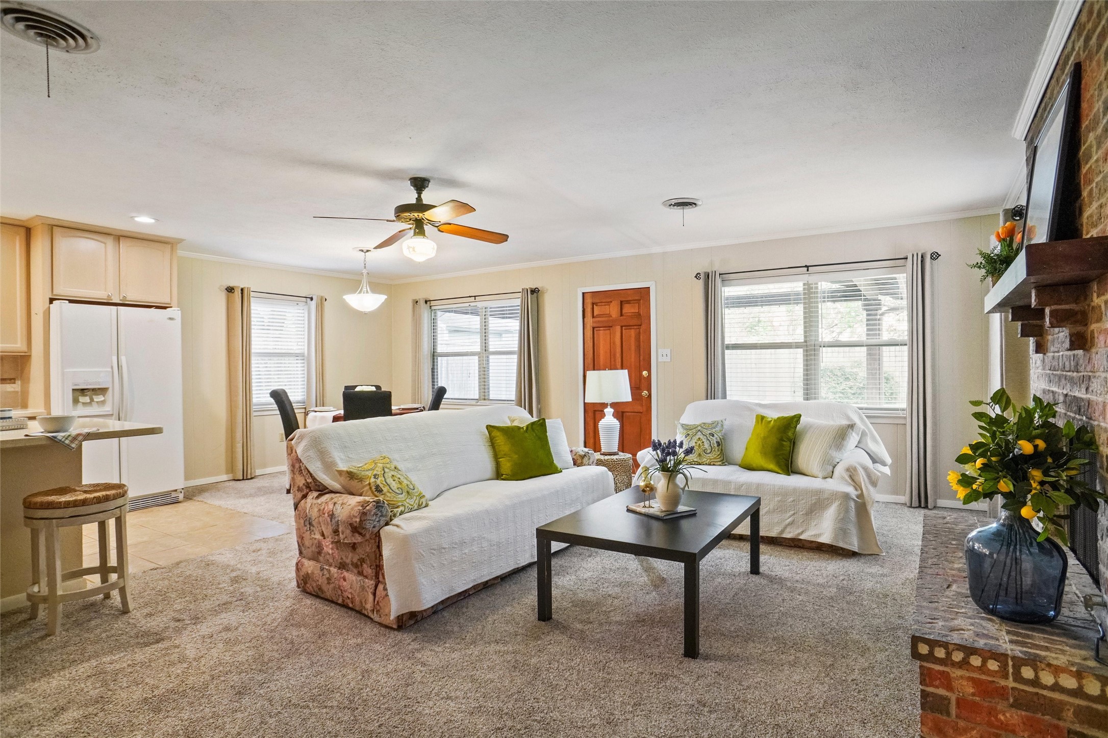 505 Oakwood Drive , Euless, TX, 76040 | 20884809 | Realty Texas LLC