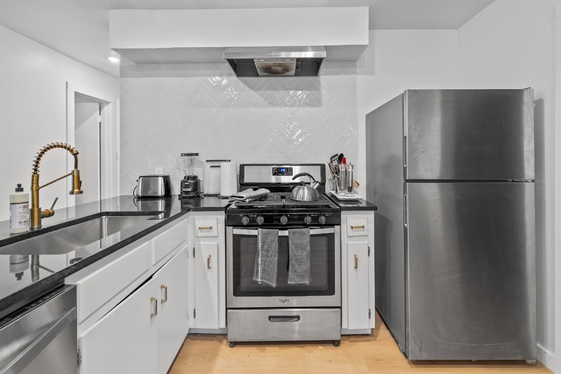 2717 Saint Edwards Circle A , Austin, TX, 78704 | 2213780 | Realty Texas LLC