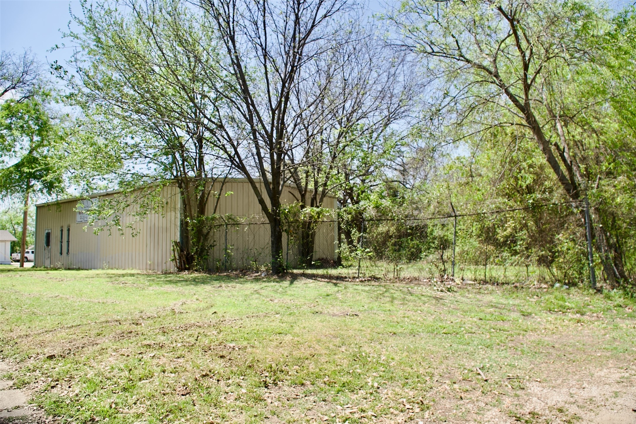203 W Pembroke Avenue , Dallas, TX, 75208 | 20886615 | Realty Texas LLC