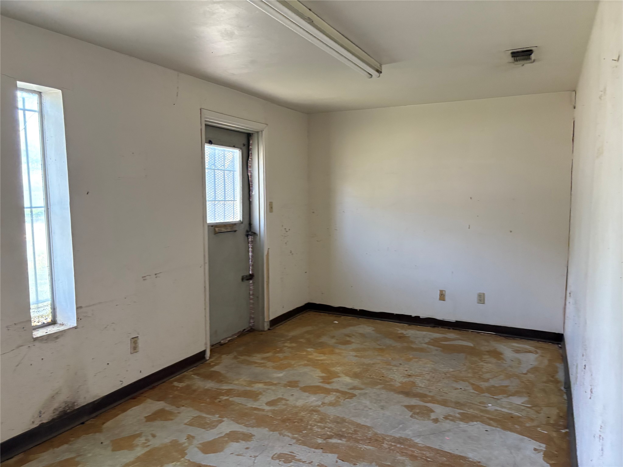203 W Pembroke Avenue , Dallas, TX, 75208 | 20886615 | Realty Texas LLC