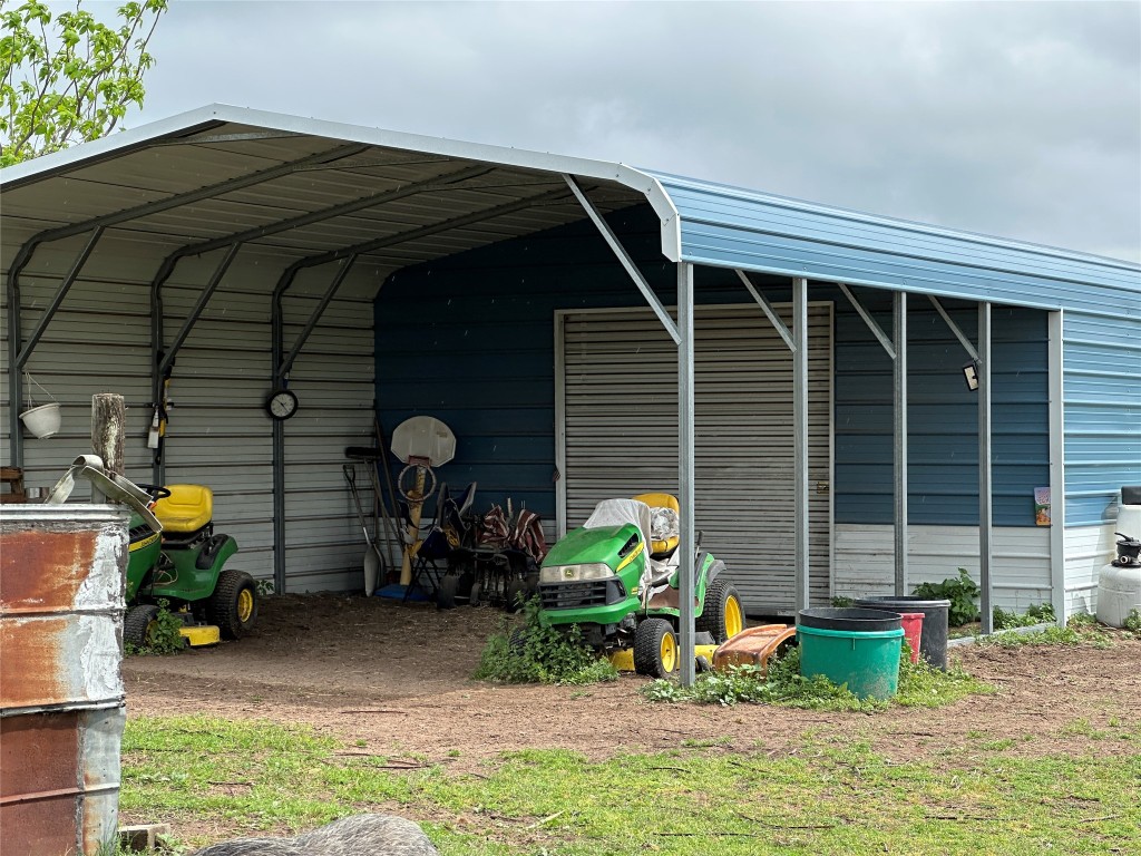 1115 County Road 405 Road , Lexington, TX, 78947 | 2052260 | Realty Texas LLC