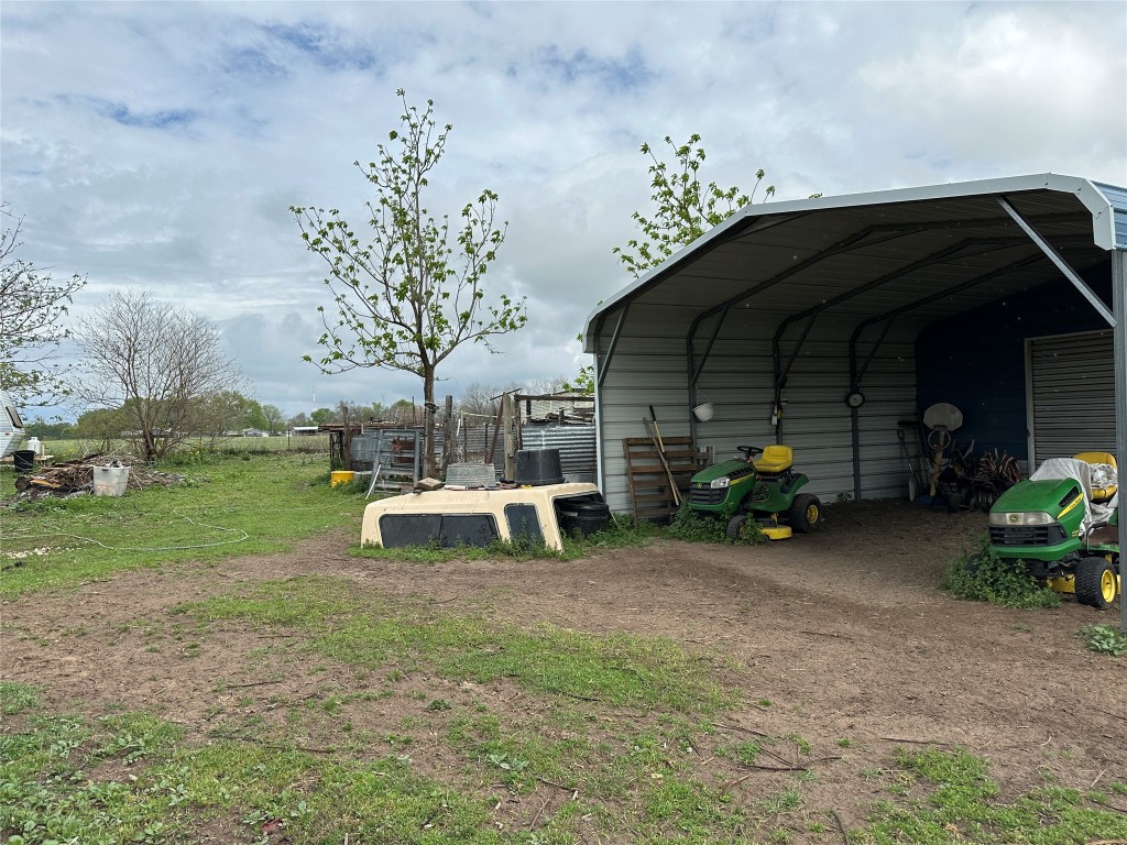 1115 County Road 405 Road , Lexington, TX, 78947 | 2052260 | Realty Texas LLC