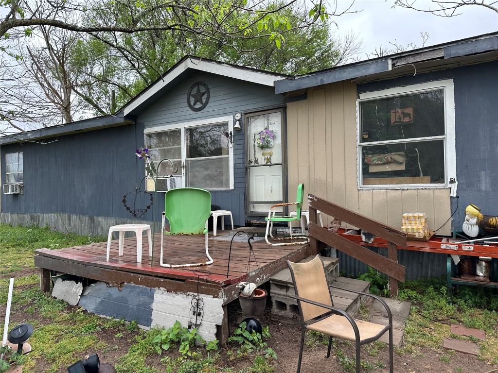 1115 County Road 405 Road , Lexington, TX, 78947 | 2052260 | Realty Texas LLC