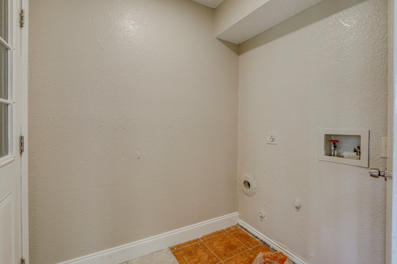 1324 Virgie Joe Drive , Mesquite, TX, 75149 | 20886785 | Realty Texas LLC