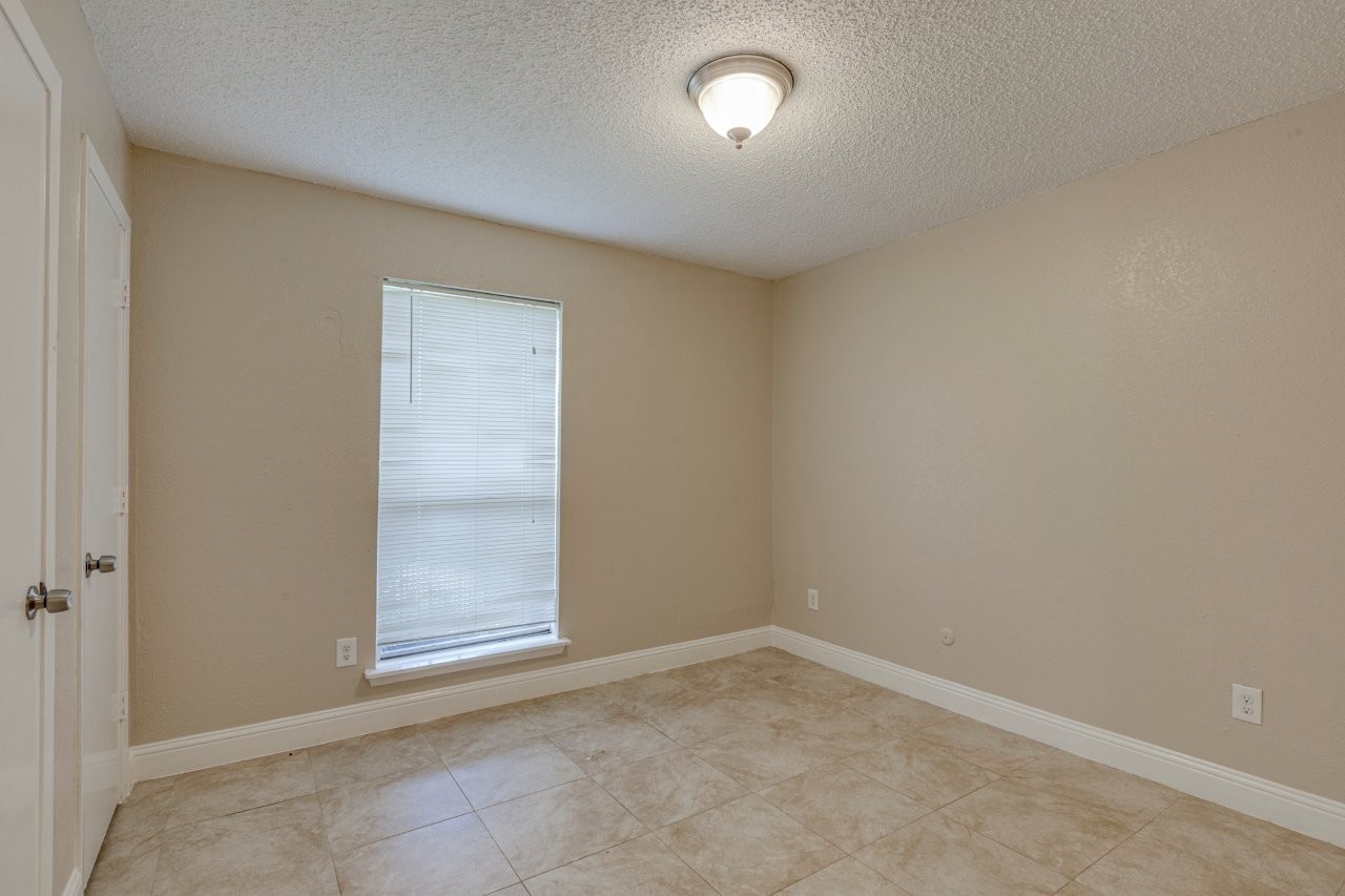 1324 Virgie Joe Drive , Mesquite, TX, 75149 | 20886785 | Realty Texas LLC