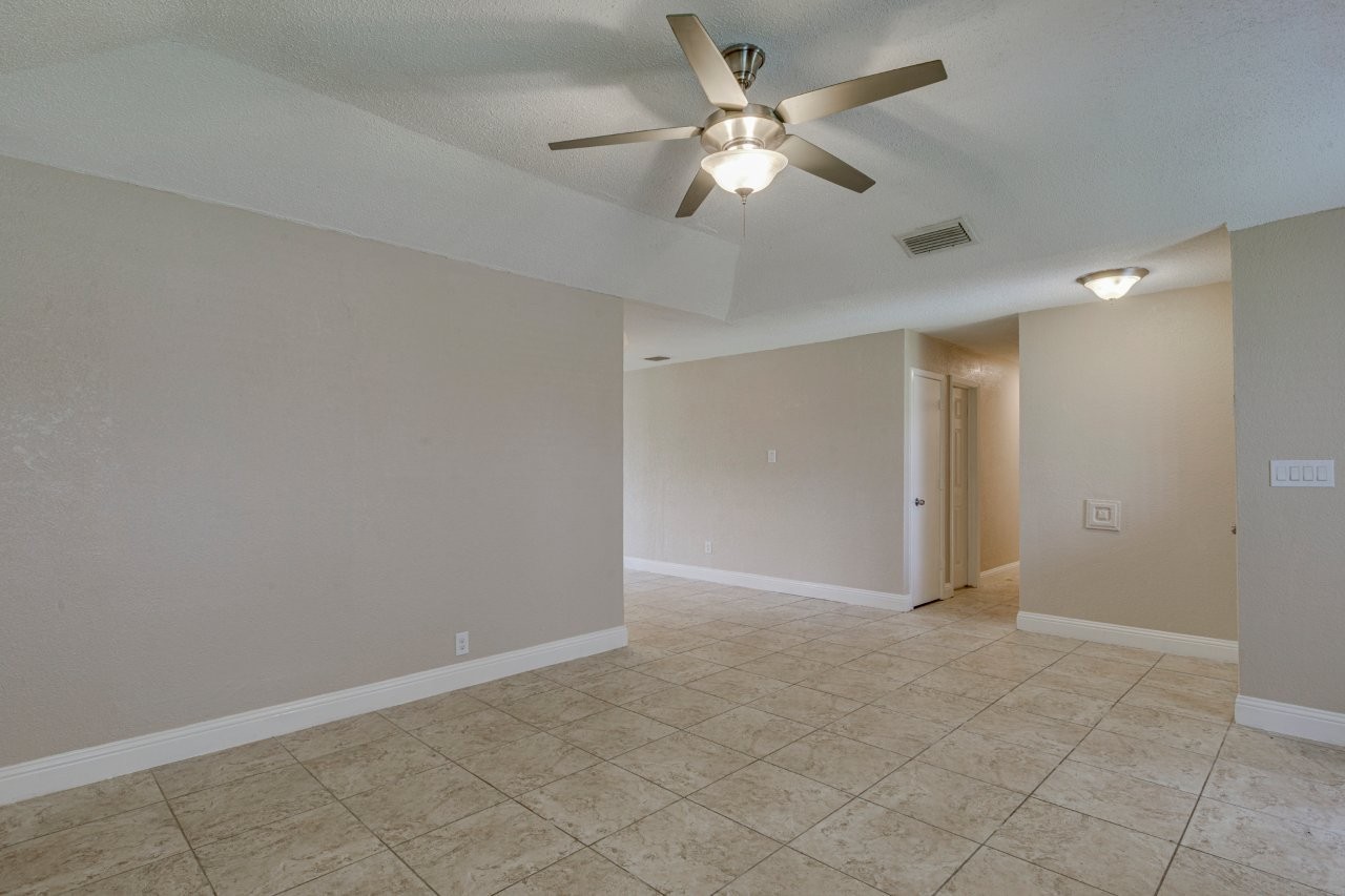1324 Virgie Joe Drive , Mesquite, TX, 75149 | 20886785 | Realty Texas LLC