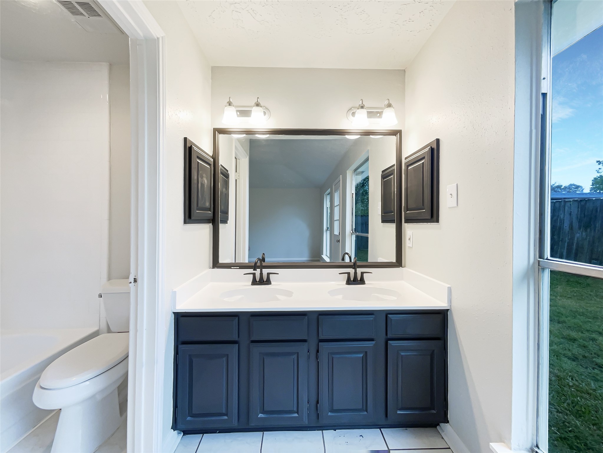 7715 Loro Linda Drive , Houston, TX, 77083 | 93922368 | Realty Texas LLC