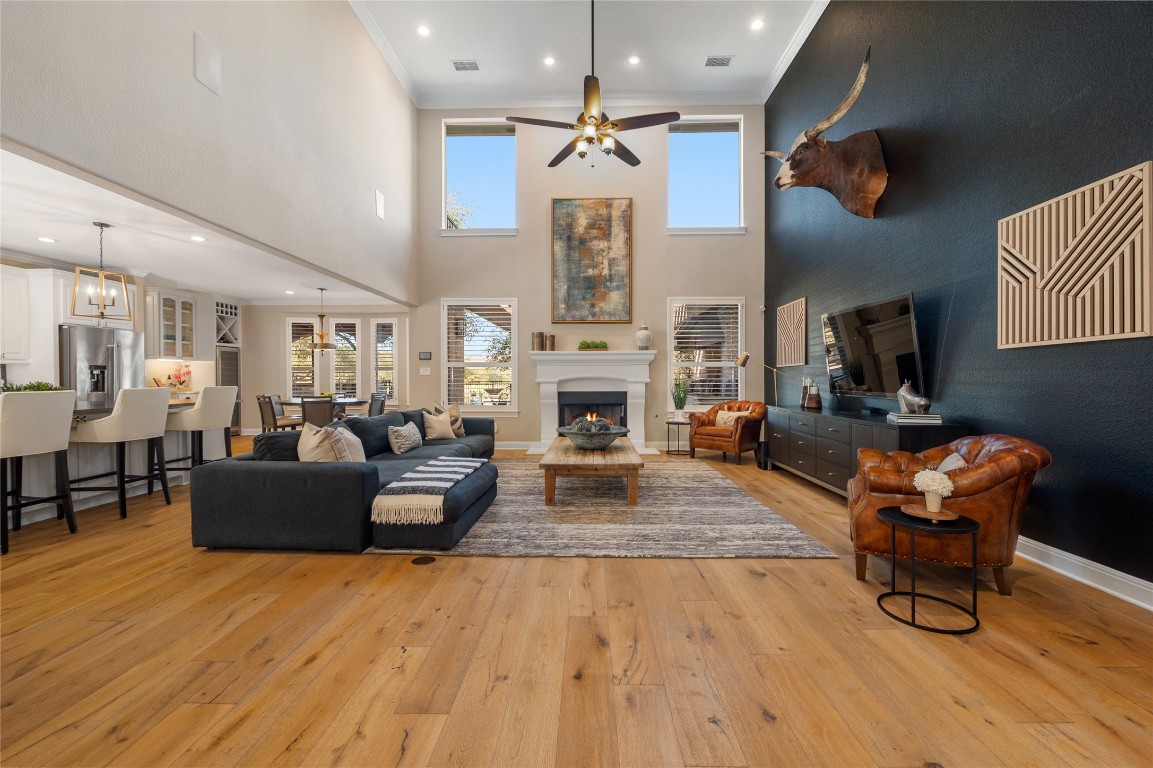 11700 Eagles Glen Drive , Austin, TX, 78732 | 7291728 | Realty Texas LLC